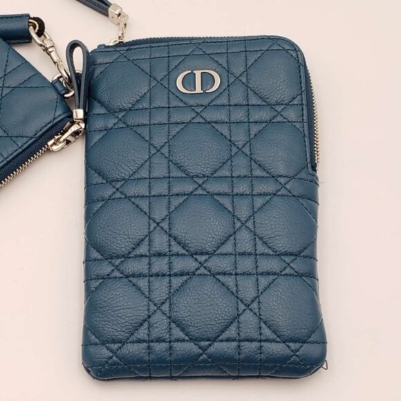 Christian Dior Cellphone Pouch and Coinpurse - Picture 3 of 16